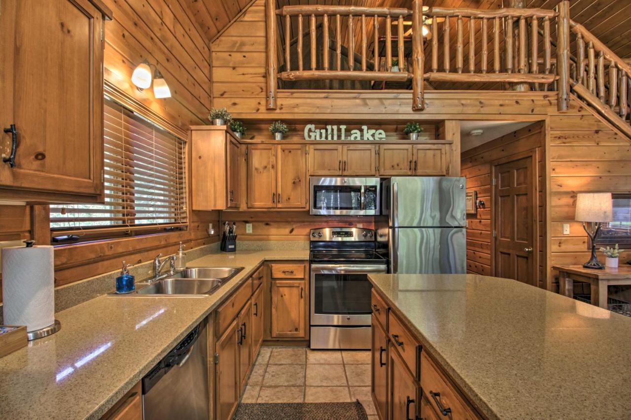 Alluring Nisswa Cabin On Gull Lake With Fireplace! Bagian luar foto